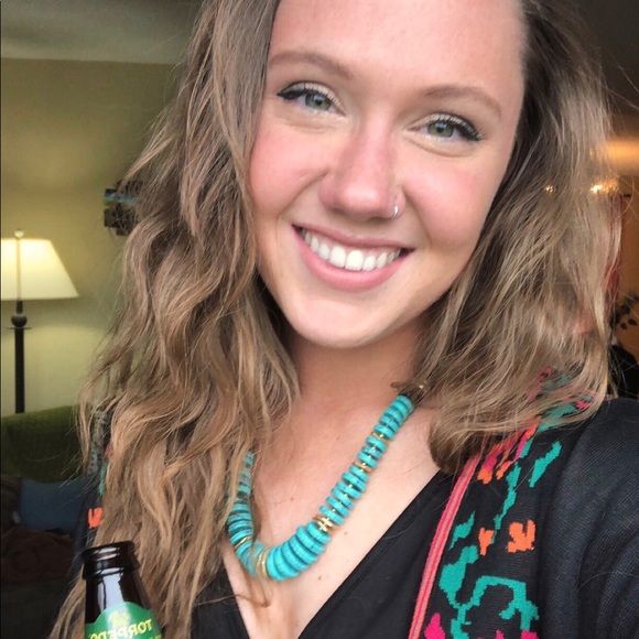 Meet your Posher, Bailey - Picture 1 of 1